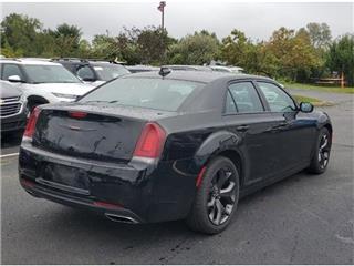2023 Chrysler 300 s v6