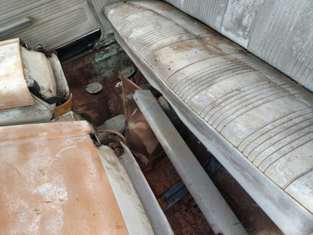 1967 pontiac gto barn find 4-speed, bucket seats, console wrong motor