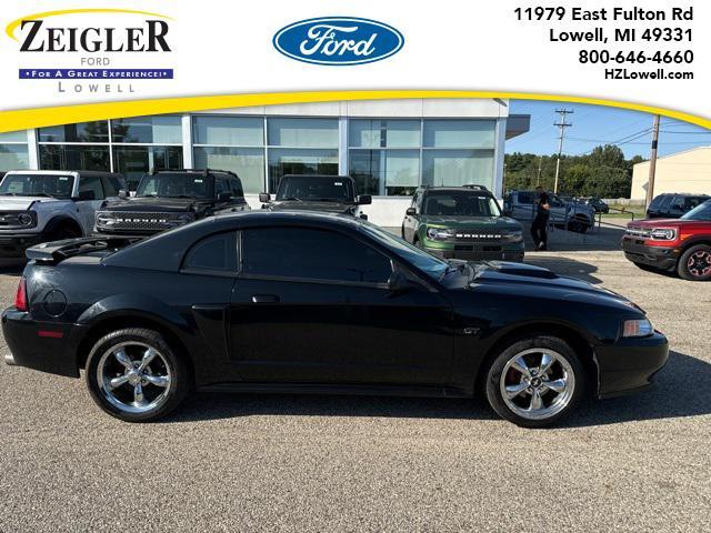 2001 ford mustang gt