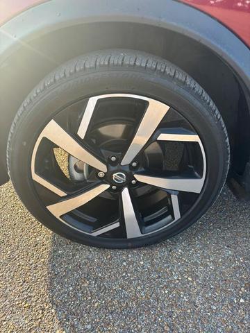 2022 nissan rogue sport sl
