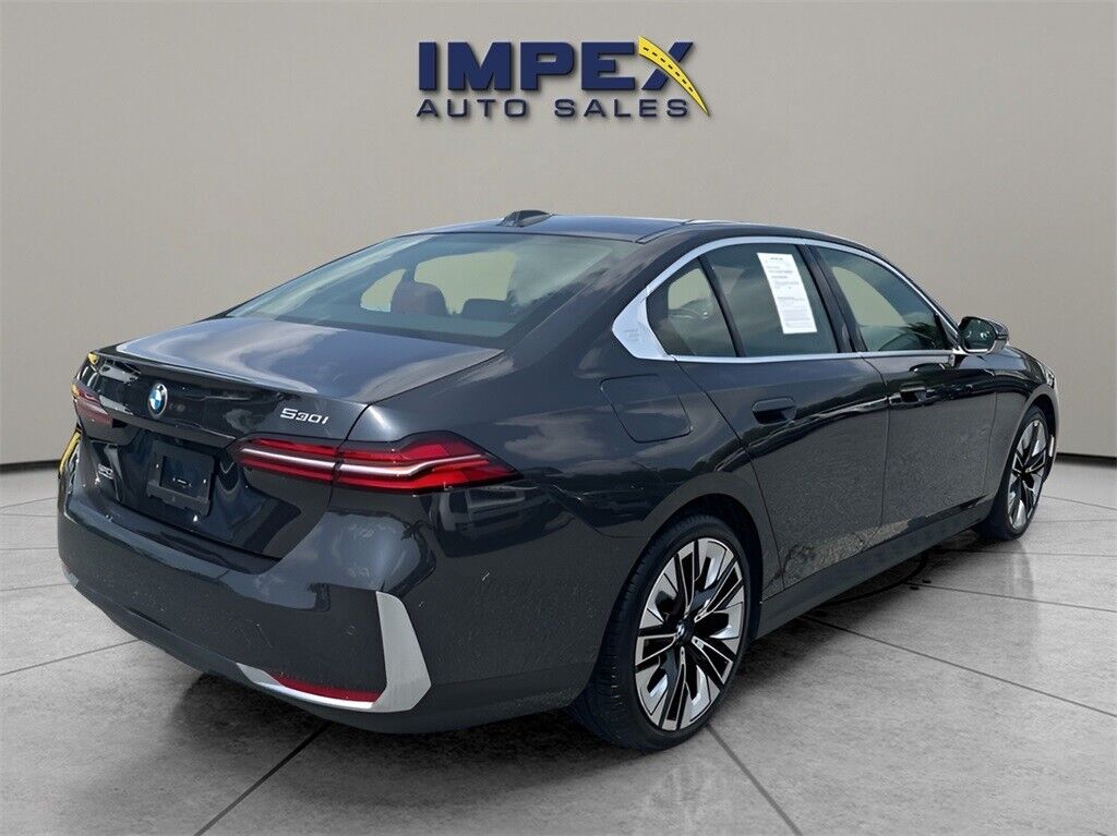 2024 bmw 5-series 530i