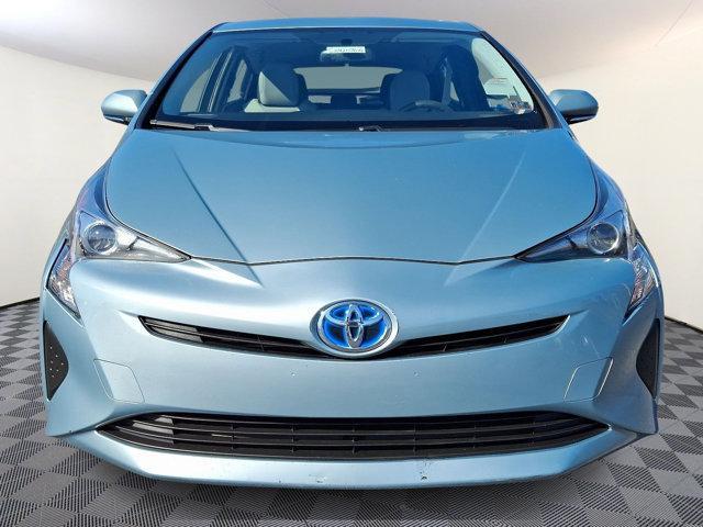 2016 toyota prius two