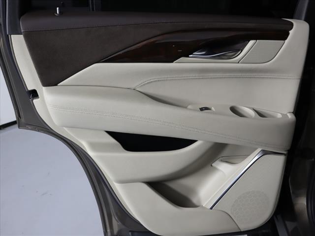 2016 cadillac escalade premium