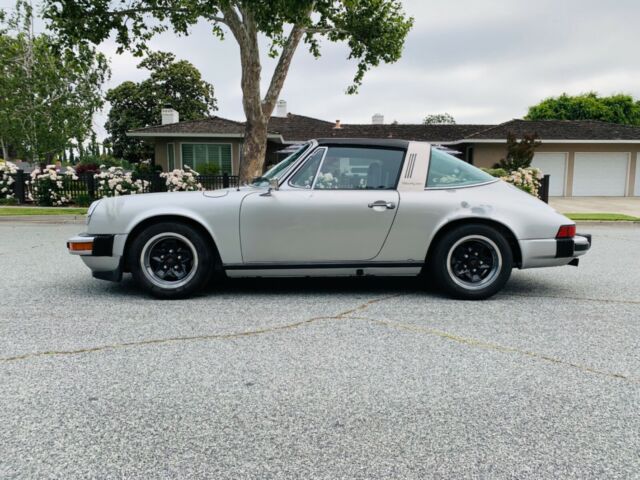 1975 porsche 911 targa, silver with black interior - california rust free car