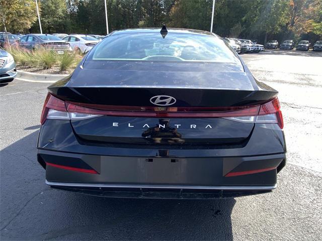 2024 hyundai elantra sel