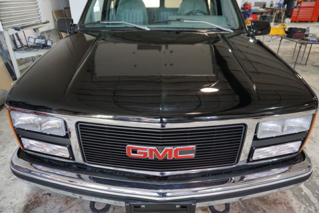 rare 1993 gmc suburban 2500 sle, original 454, 4x4, 3/4 ton