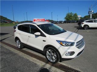 2019 Ford Escape titanium