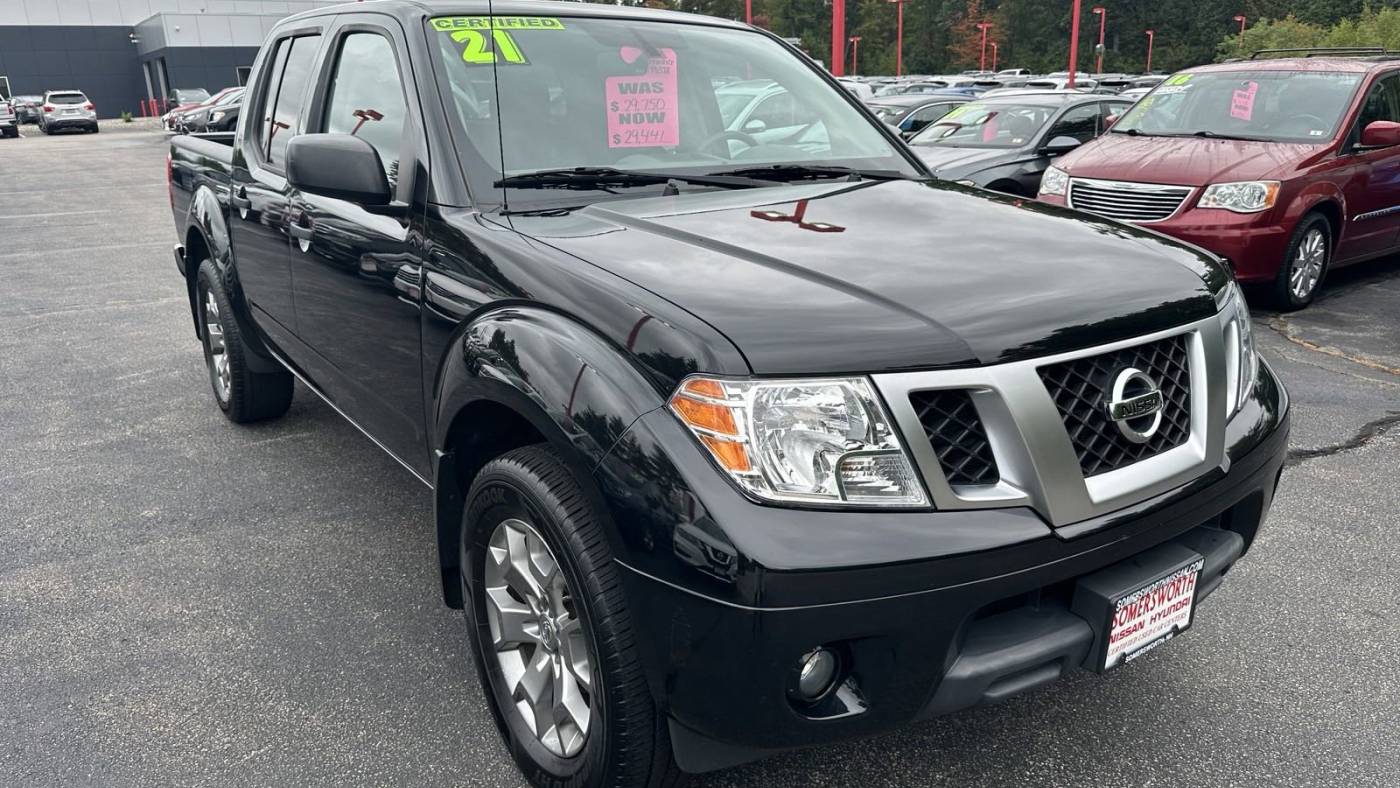 2021 nissan frontier sv