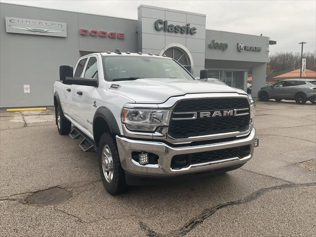2022 ram 3500 tradesman crew cab 4x4 8 box