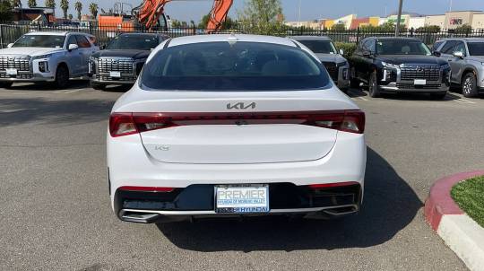 2023 Kia K5