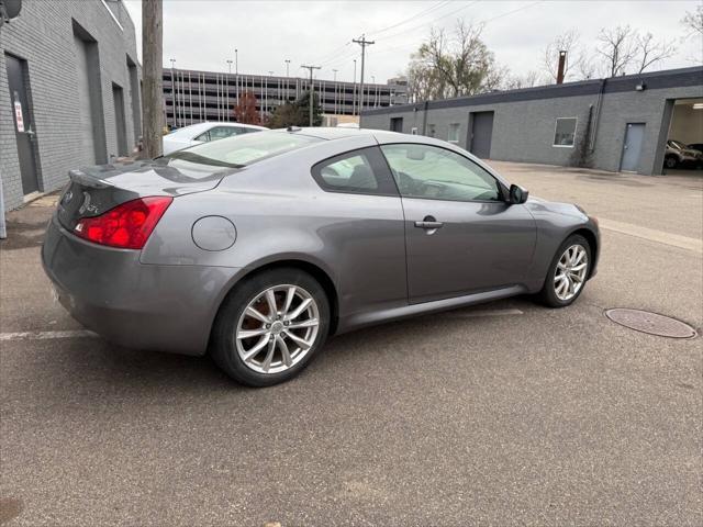 2012 infiniti g37x base