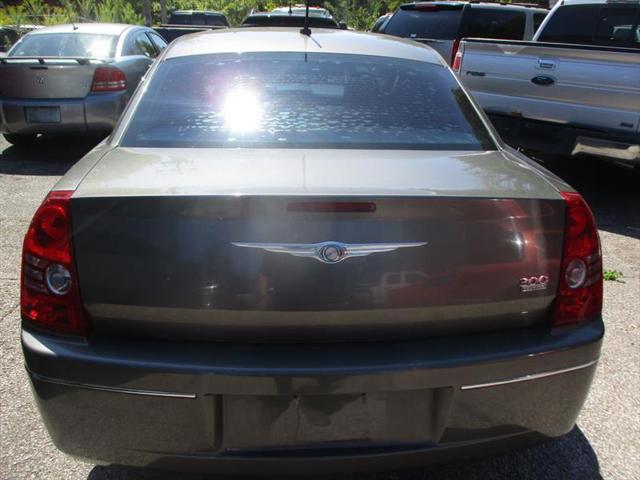 2008 chrysler 300 touring