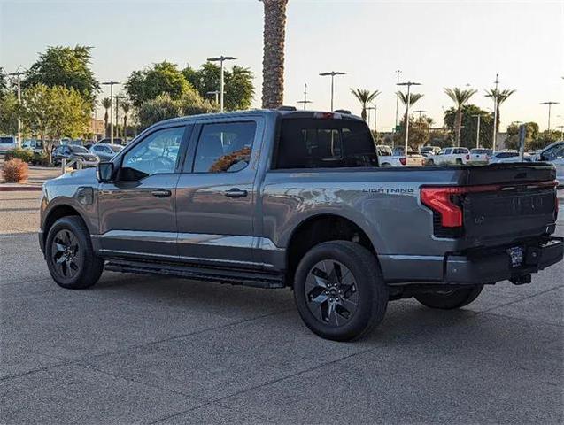 2022 ford f-150 lightning lariat