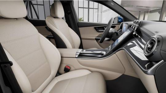 2025 Mercedes-Benz GLC