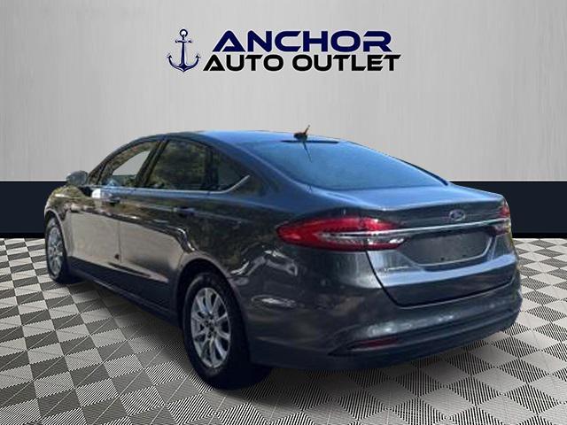 2017 ford fusion s