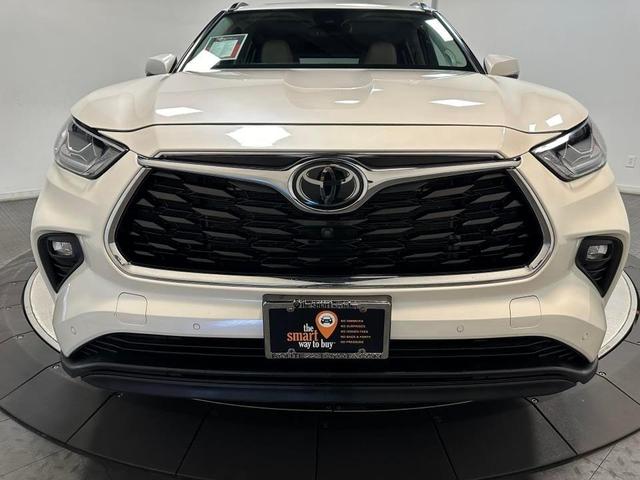 2021 toyota highlander limited
