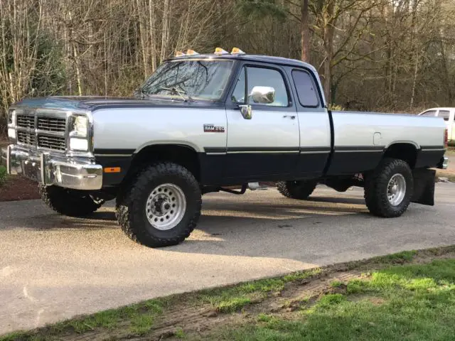 dodge ram w-250 club cab le long bed 4x4 cummings diesel
