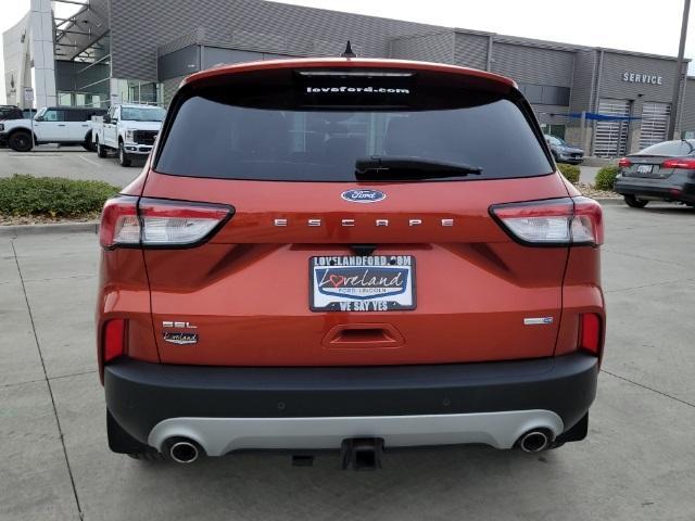 2020 ford escape sel