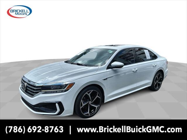2022 volkswagen passat 2.0t r-line