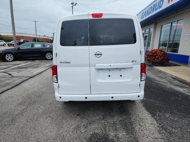 2021 nissan nv200 sv