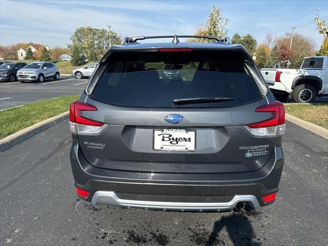 2022 subaru forester touring