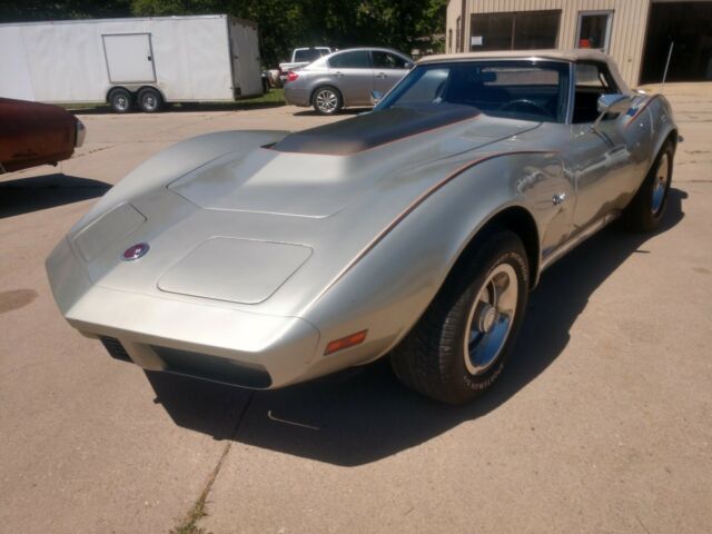1973 chevy corvette stingray convertible