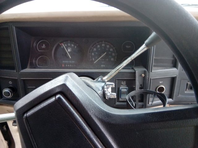 1989 jeep comanche... look!!