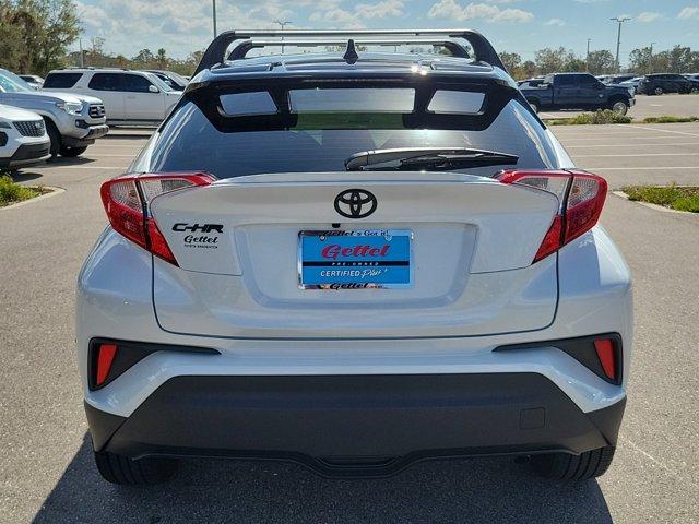 2022 toyota c-hr limited
