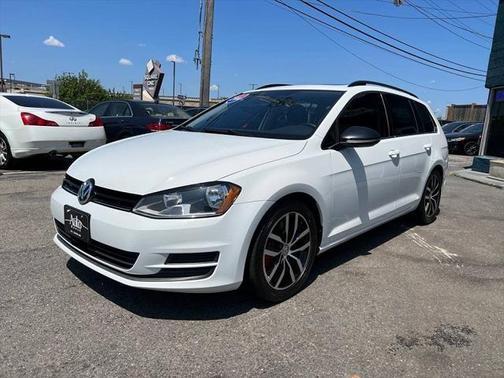 2016 volkswagen golf sportwagen in co bluffs, iowa