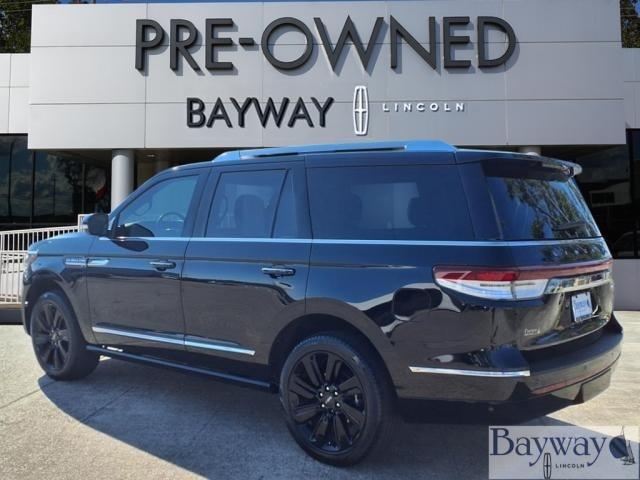 2022 lincoln navigator reserve