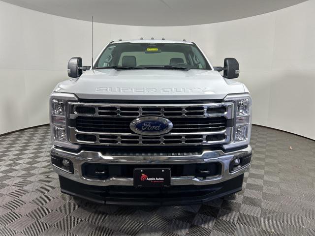 2024 ford f-350 xlt