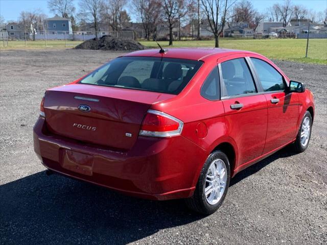 2010 ford focus se