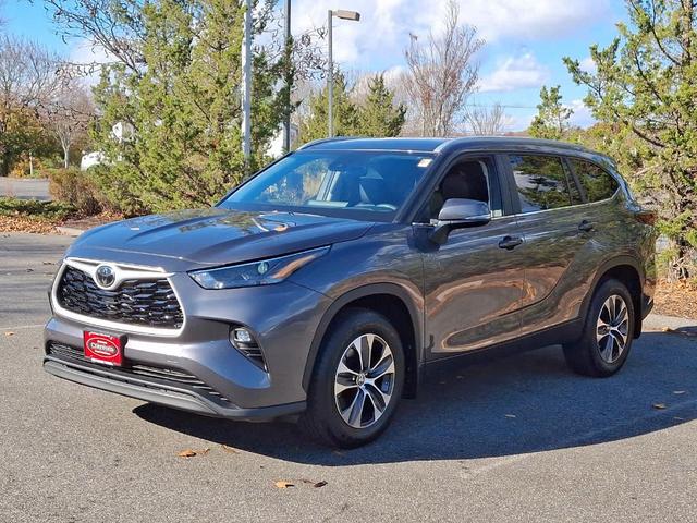 2024 toyota highlander xle