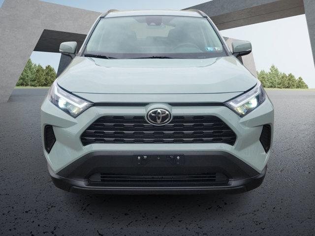 2022 toyota rav4 xle