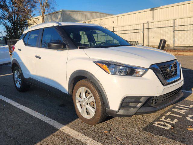 2019 nissan kicks s