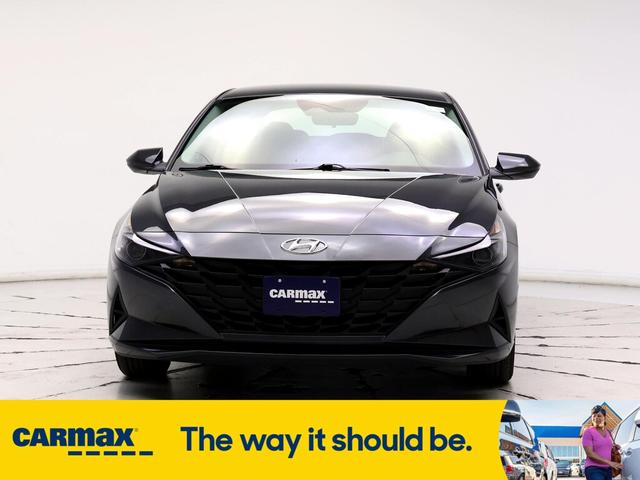 2021 hyundai elantra se
