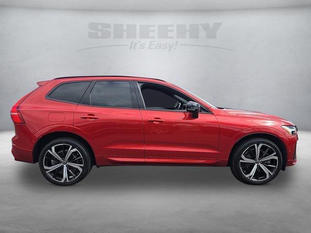 2022 volvo xc60 b6 r-design