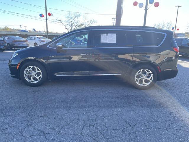2022 chrysler pacifica limited