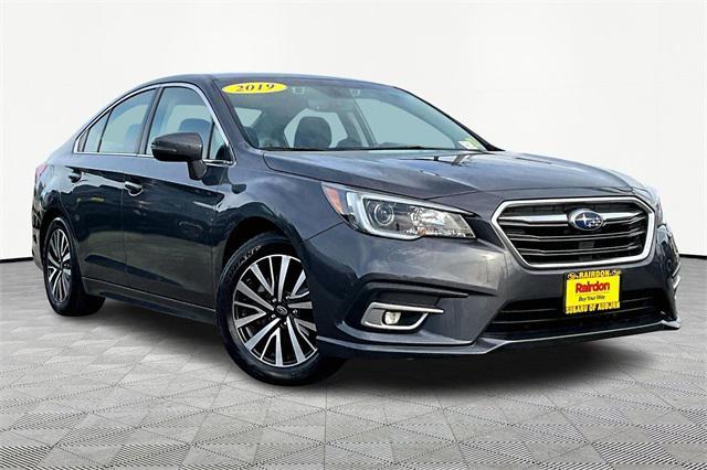 2019 subaru legacy premium