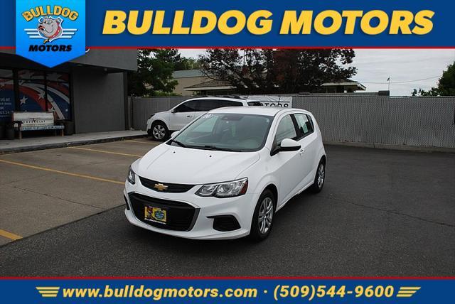 2020 chevrolet sonic fwd hatchback 1fl 5-door