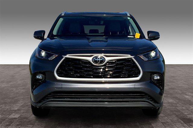 2022 toyota highlander xle