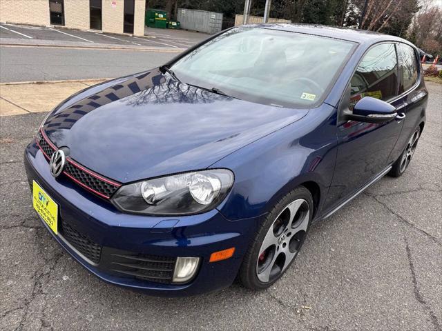 2011 volkswagen gti 2-door