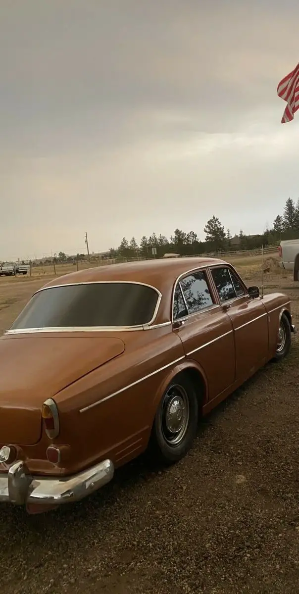 1965 volvo 122 s sedan orange rwd manual