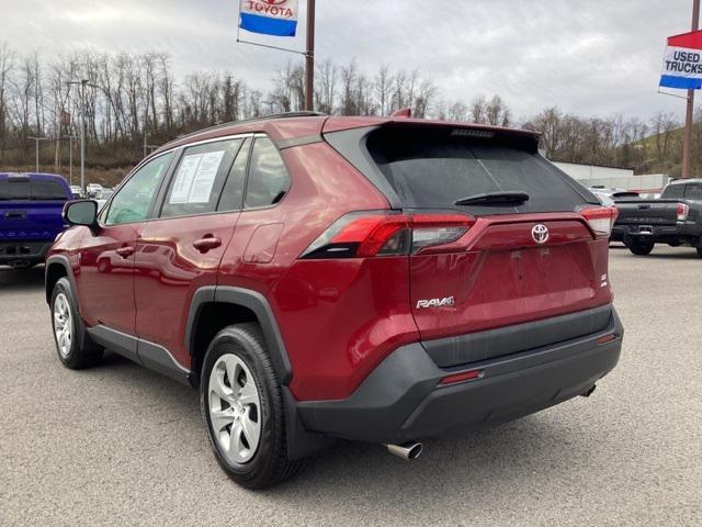 2021 toyota rav4 le