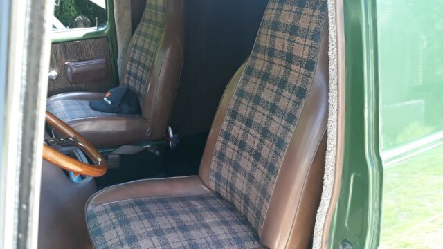 1976 g10 shorty-van
