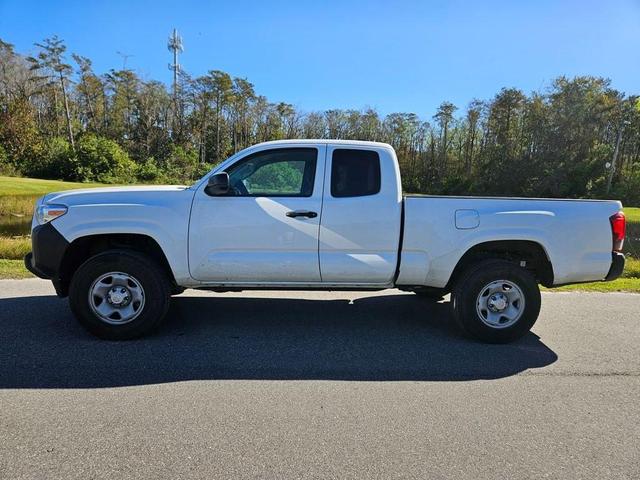 2023 toyota tacoma sr