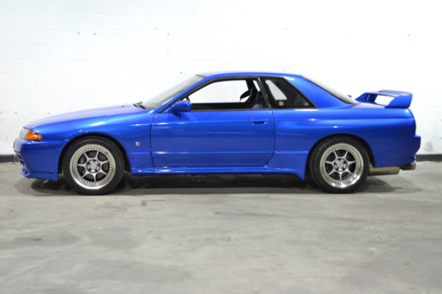 1990 nissan skyline gt-r -- black pearl metallic - rb26dett - 5 speed - 63k