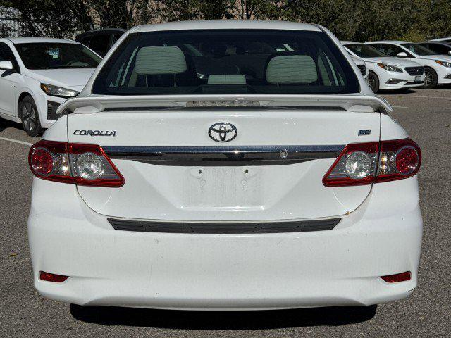2013 toyota corolla le