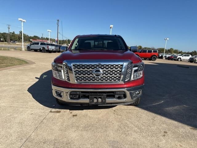 2019 nissan titan sl