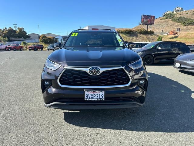 2021 toyota highlander xle